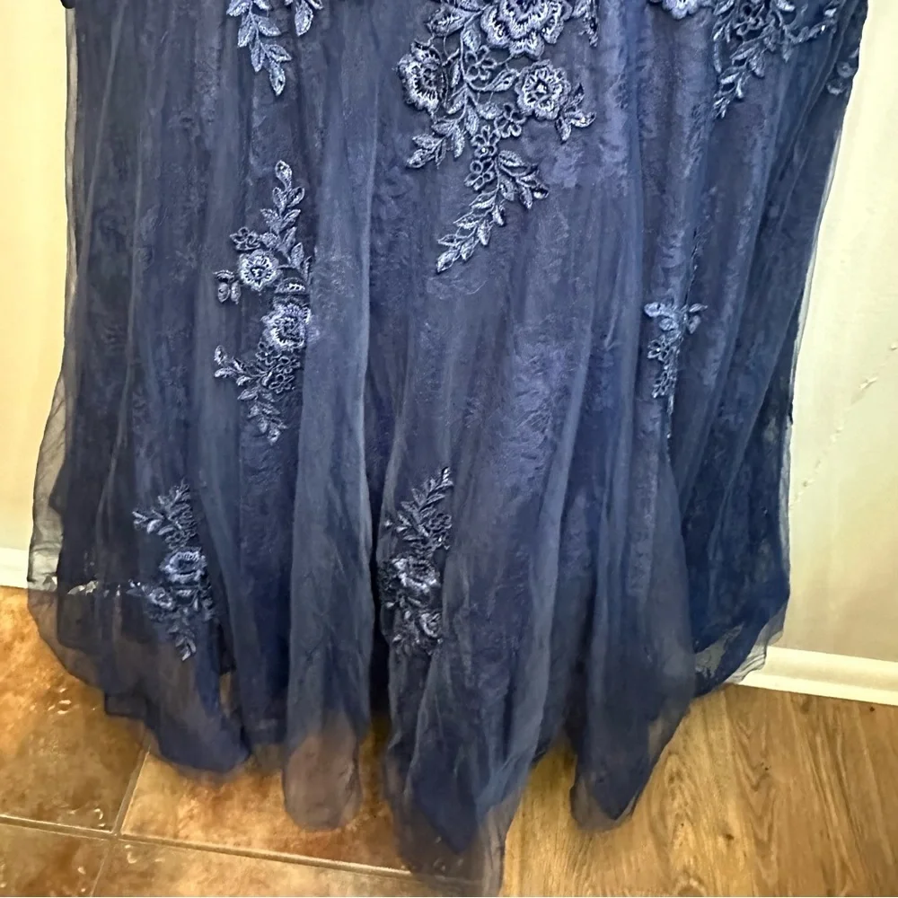 La Femme Navy Blue Sz12 Mermaid Gown - Picture 5 of 13